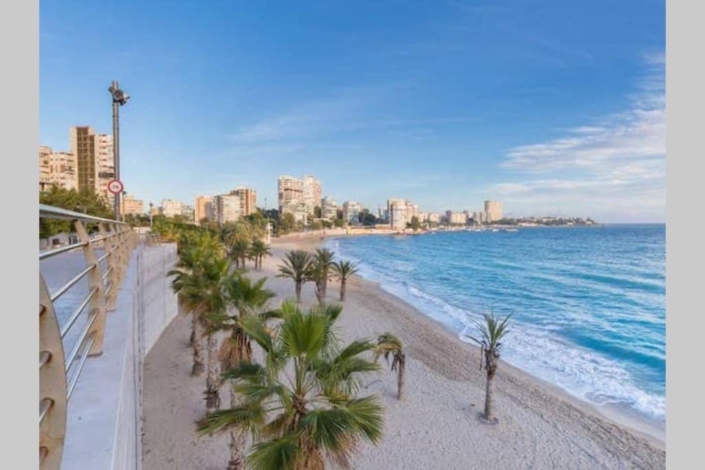Апартаменти Playa Albufereta. Espectaculares Vistas Al Mar. Аліканте Екстер'єр фото